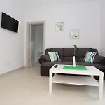 Dado Apartament *