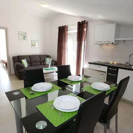 Apartment Dado Trogir