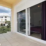 Apartment Dado *