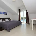 Apartment Dado *